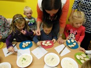 Odpolední zdravá svačinka s rodiči